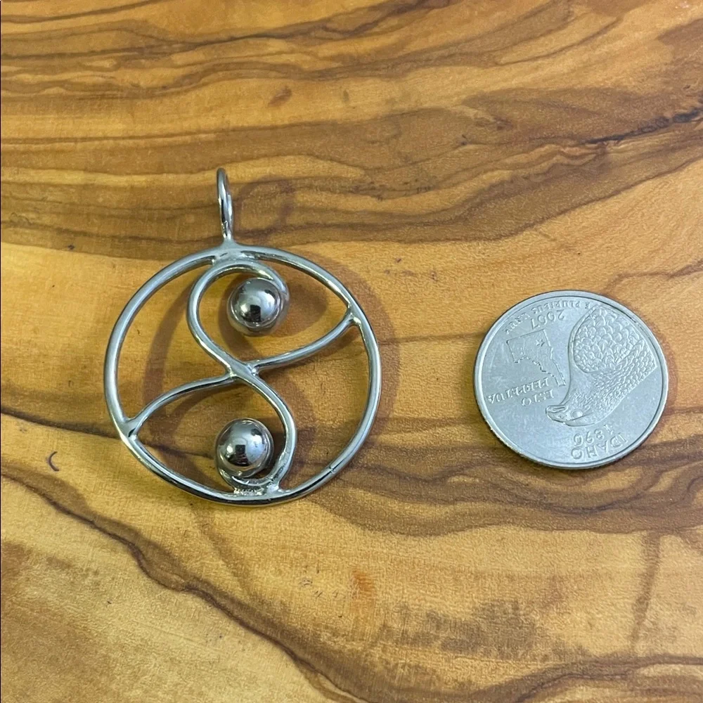 Vintage Sterling Silver Pendant